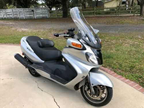 Suzuki AN650K