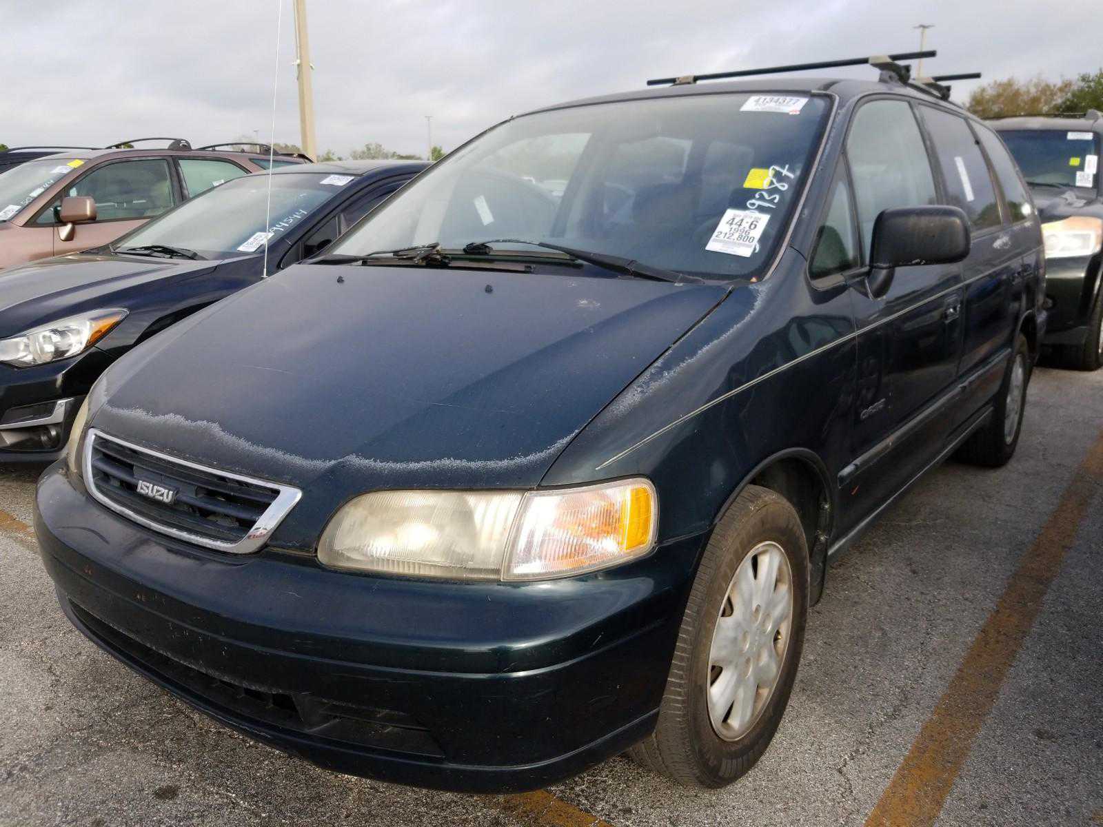Isuzu Oasis
