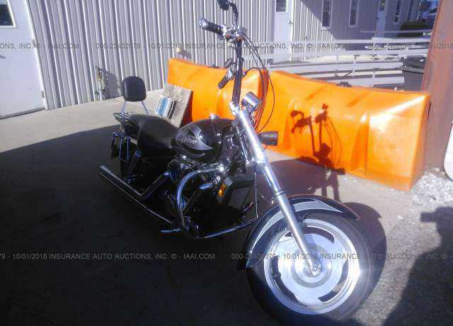 Honda VT1100C2 (SHADOW SABRE)