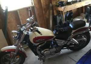 Suzuki VZ800