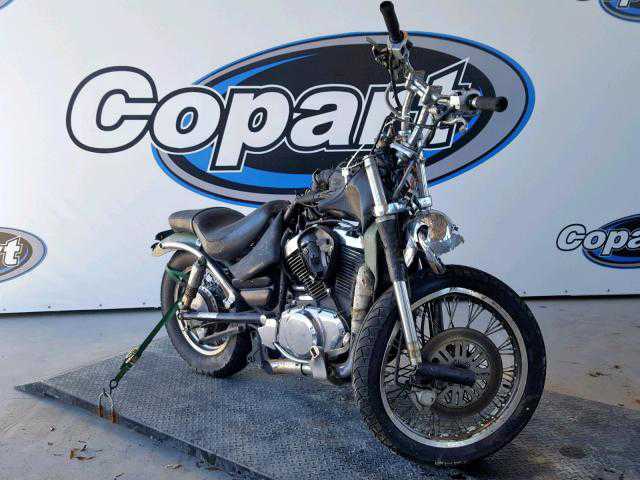 Suzuki VS800