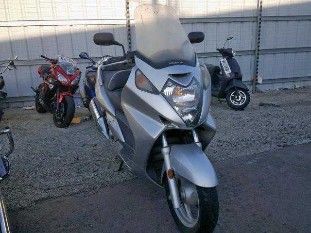Honda FSC600 (Silver Wing)