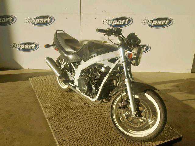 Suzuki GS500E