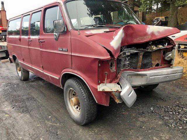 Dodge Ram Wagon