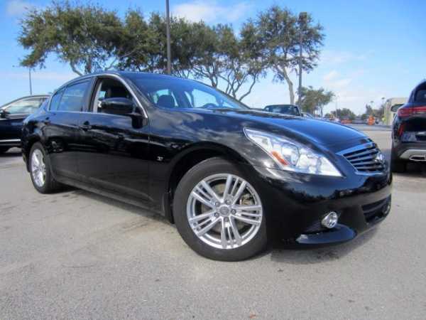 Infiniti Q40
