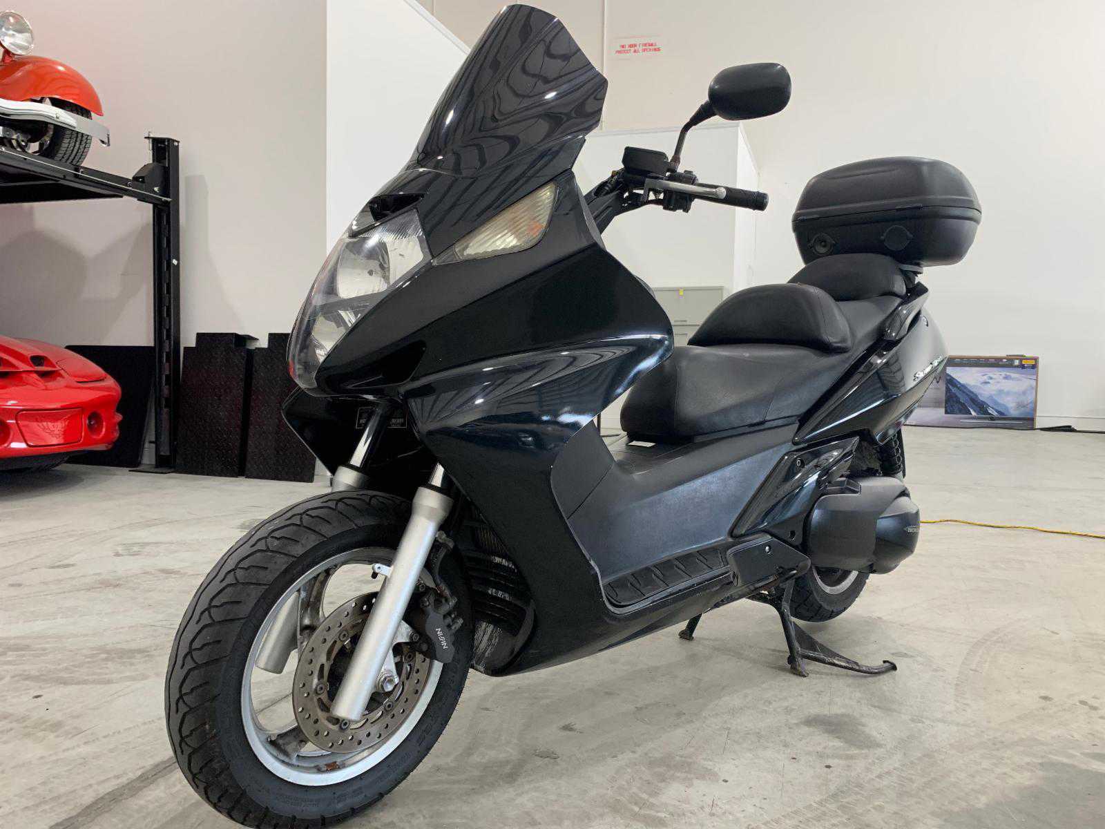 Honda FSC600 (Silver Wing)
