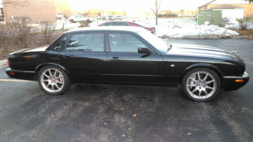 Jaguar XJR