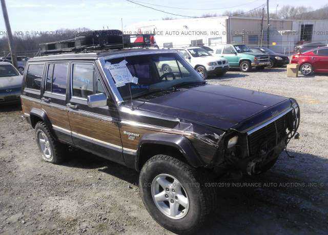 Jeep Wagoneer