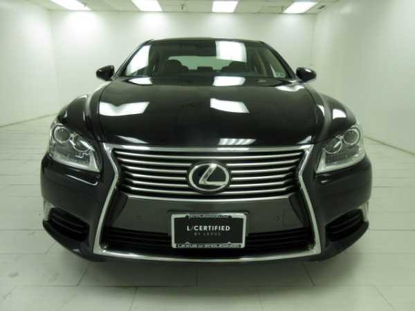 2015 Lexus LS