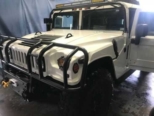 HUMMER H1