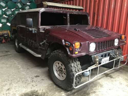 HUMMER H1