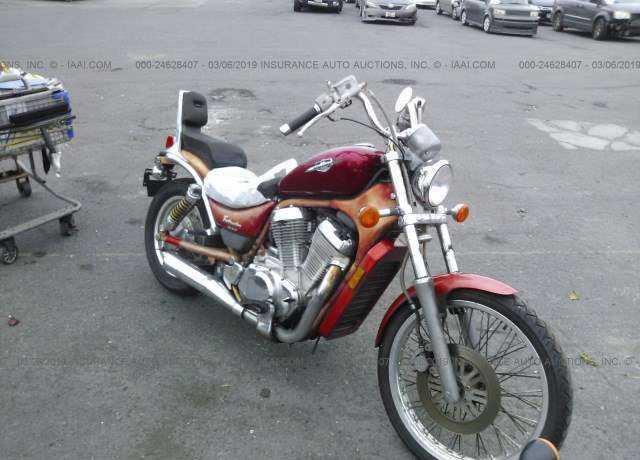 Suzuki VS800