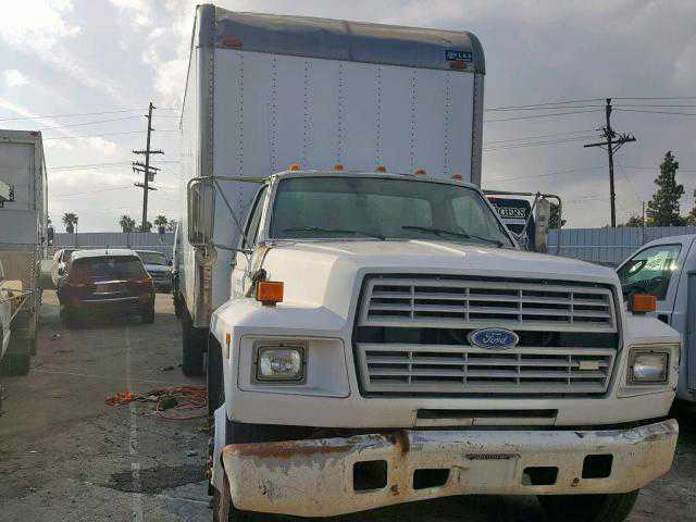Ford F-700