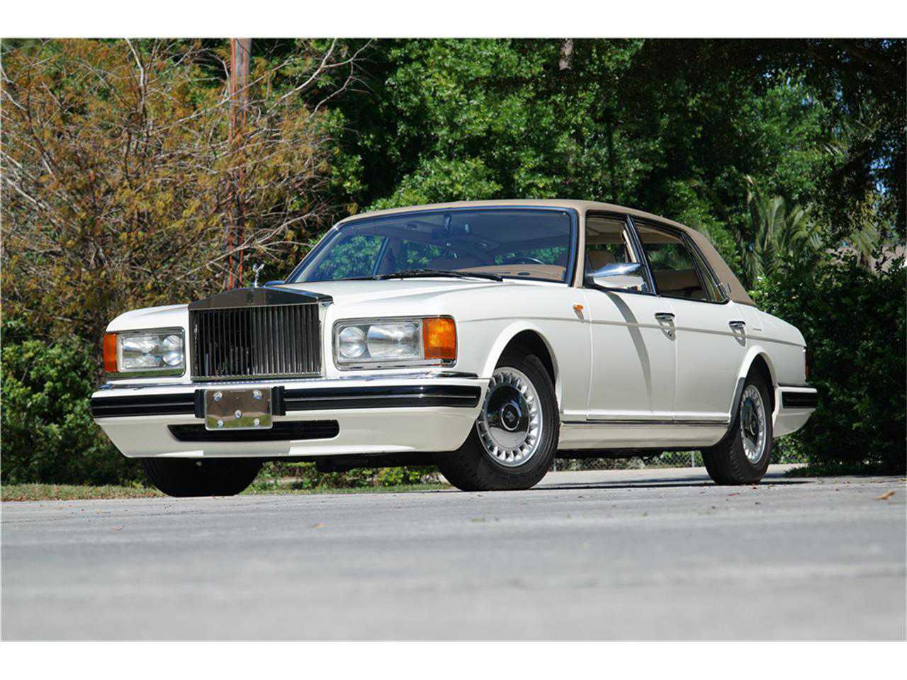 Rolls-Royce Silver Spur