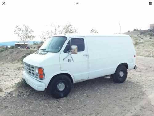 Dodge Ram Van