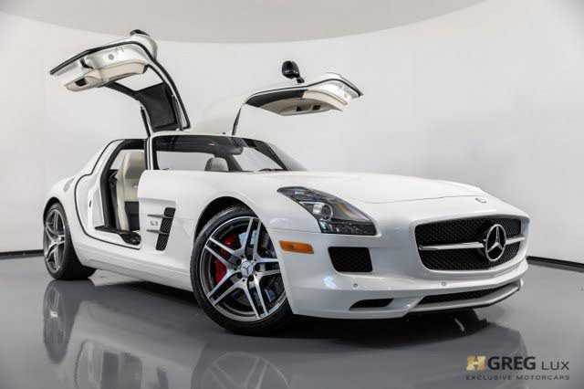 Mercedes-Benz SLS-Class