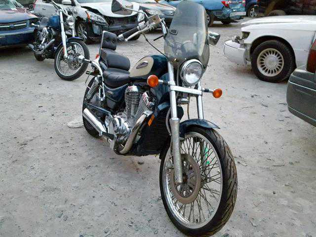 Suzuki VS800