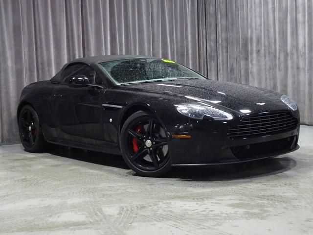 Aston Martin V8 Vantage