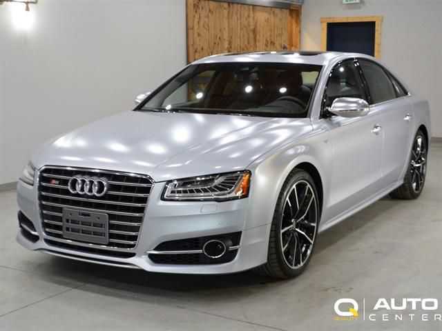 Audi S8