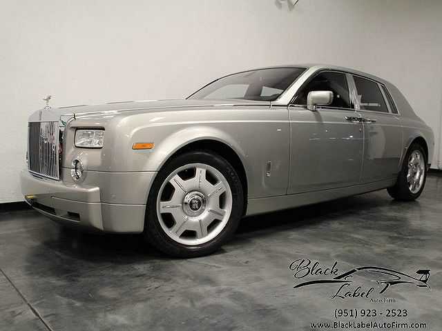 Rolls-Royce Phantom