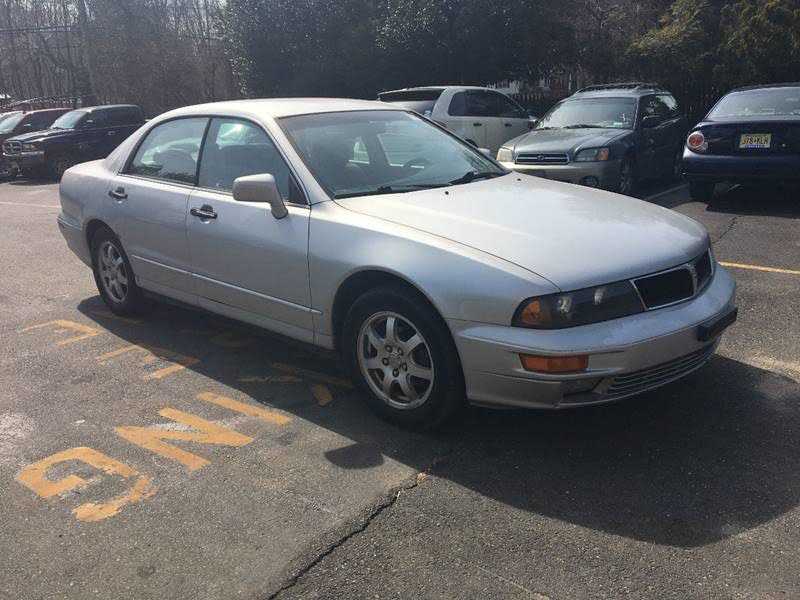 Mitsubishi Diamante