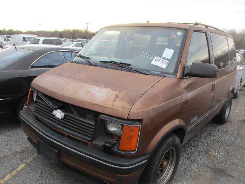 Chevrolet Astro Van