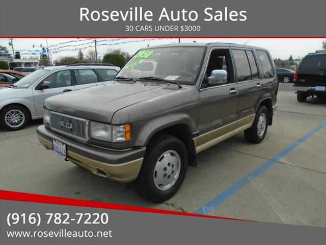 Isuzu Trooper