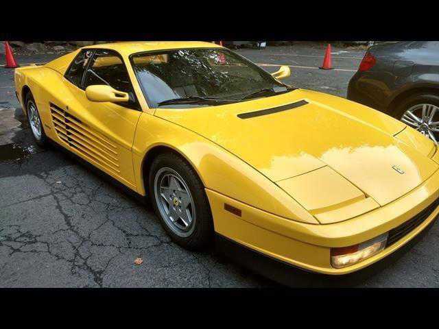 Ferrari Testarossa