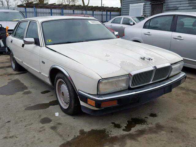 Jaguar XJ6