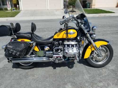 Honda GL1500C (VALKYRIE)