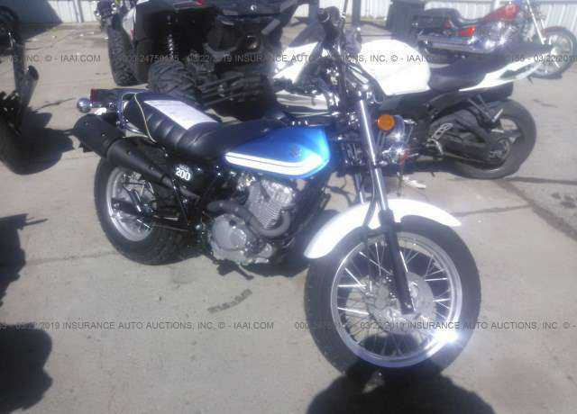 Suzuki RV200L7