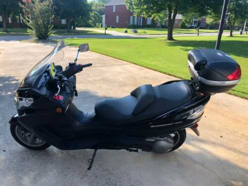 Suzuki AN400