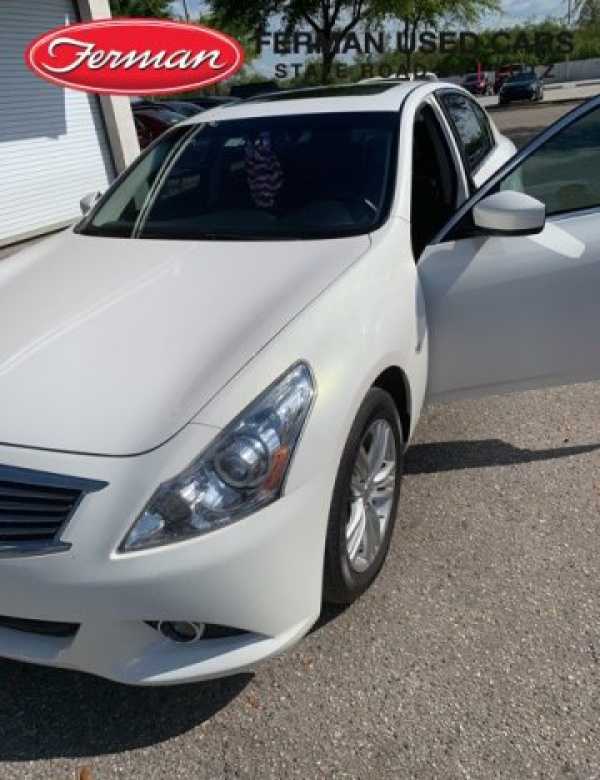 Infiniti Q40