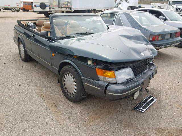 Saab 900