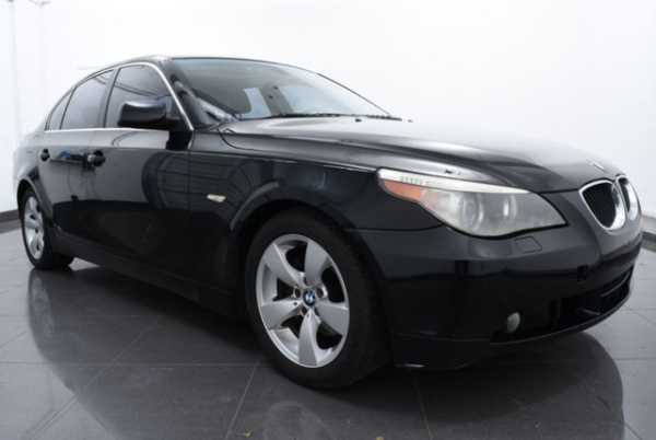 2006 BMW 525i