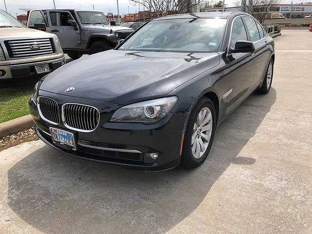 BMW 750i