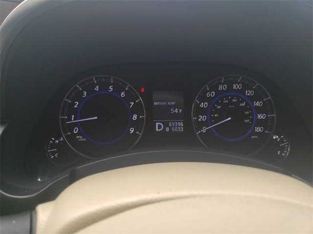 Infiniti FX50