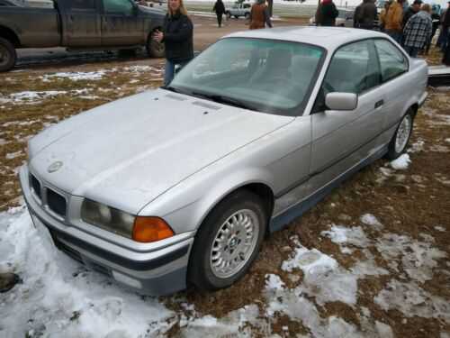 BMW 325iS