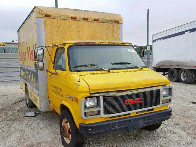 GMC Cutaway Van