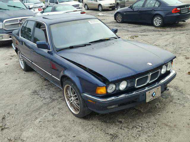 BMW 740i