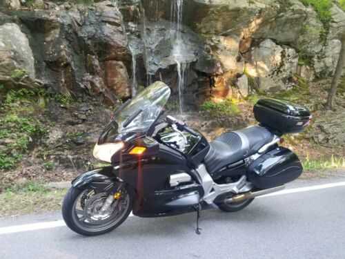Honda ST1300A