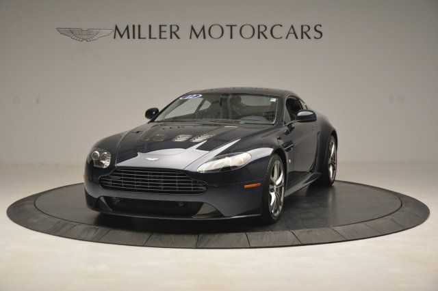 Aston Martin V12 Vantage