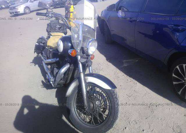 Honda VT1100C2 (SHADOW ACE)