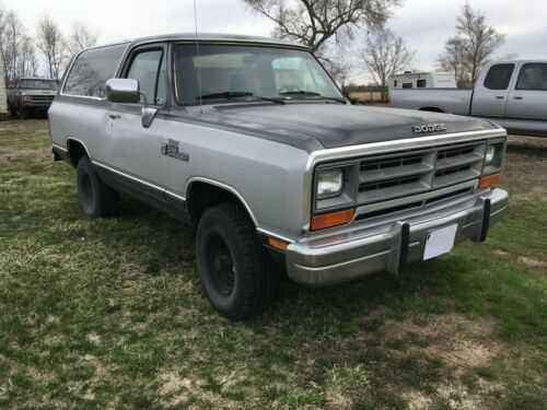Dodge Ramcharger