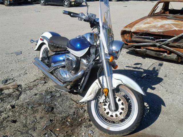 Suzuki VL800TL