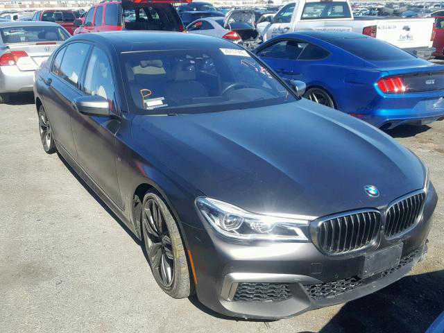 BMW M760i