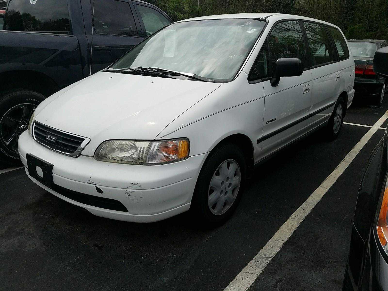 Isuzu Oasis