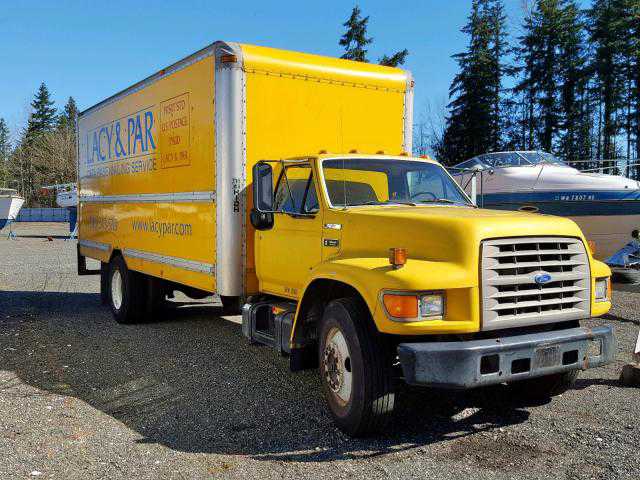 Ford F-700