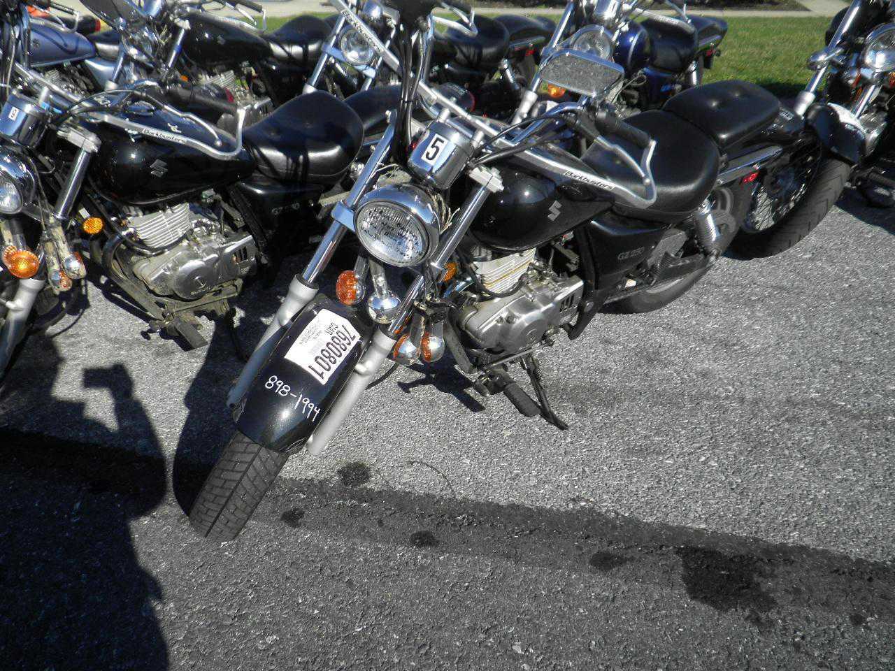 Suzuki GZ250