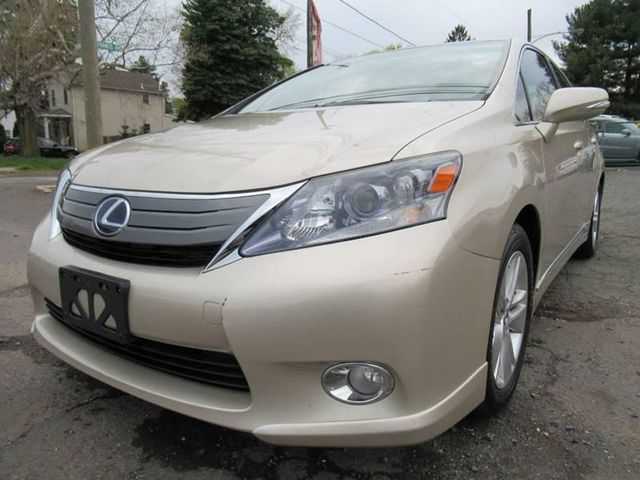 Lexus HS